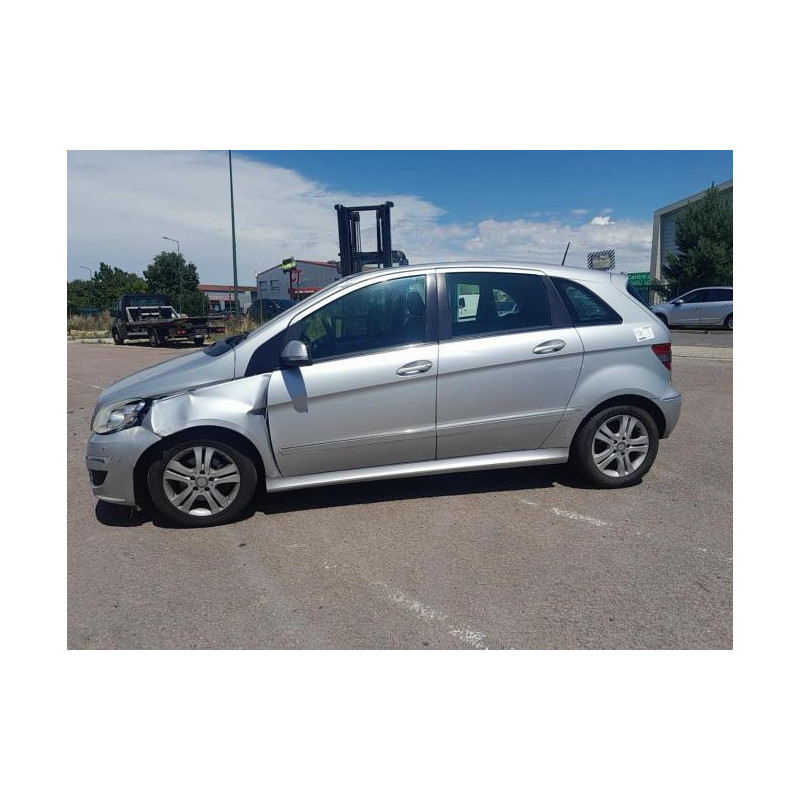 Autoradio d'origine MERCEDES CLASSE B 245 PHASE 2 d’occasion