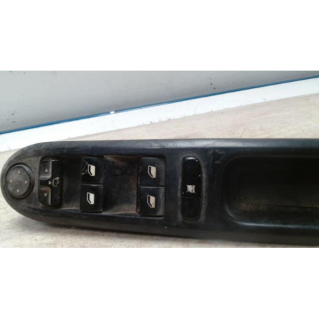 Interrupteur de leve vitre avant gauche PEUGEOT 407 PHASE 1 d’occasion