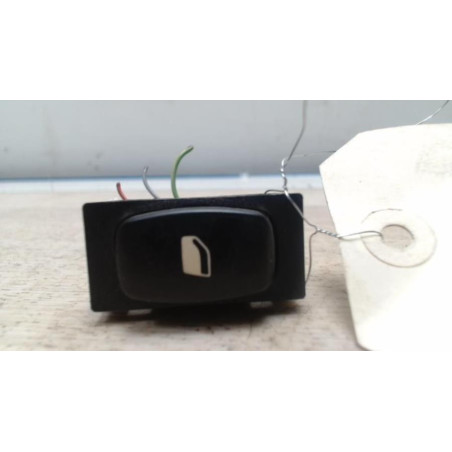 Interrupteur de leve vitre avant droit PEUGEOT 407 PHASE 1 d’occasion