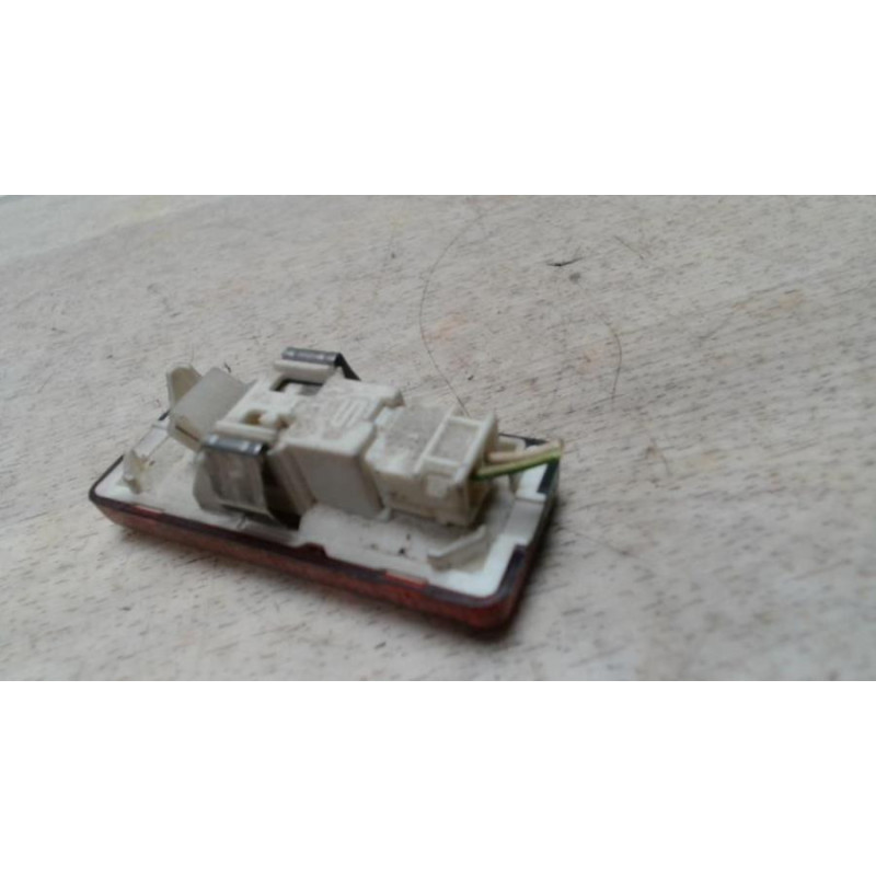 Lumiere porte avant gauche PEUGEOT 407 PHASE 1 d’occasion