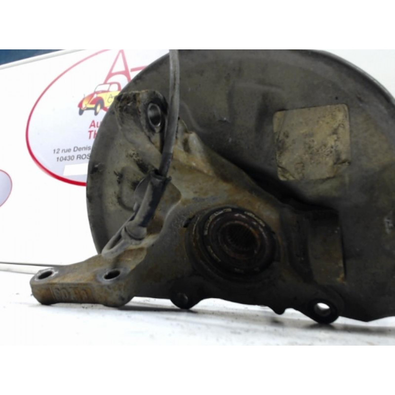 Fusee avant gauche VOLVO S40 (MS) BERLINE 1.9 d’occasion