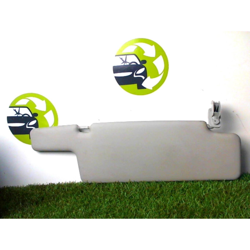 Pare soleil droit SKODA FABIA 1 PHASE 1 BREAK d’occasion