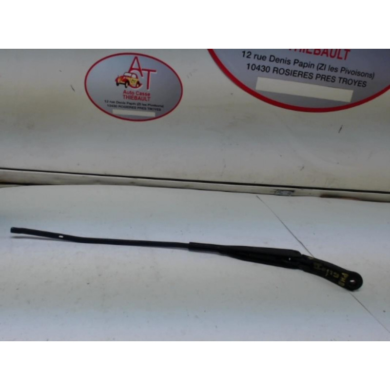 Bras essuie glace avant droit RENAULT CLIO II PHASE 2 d’occasion