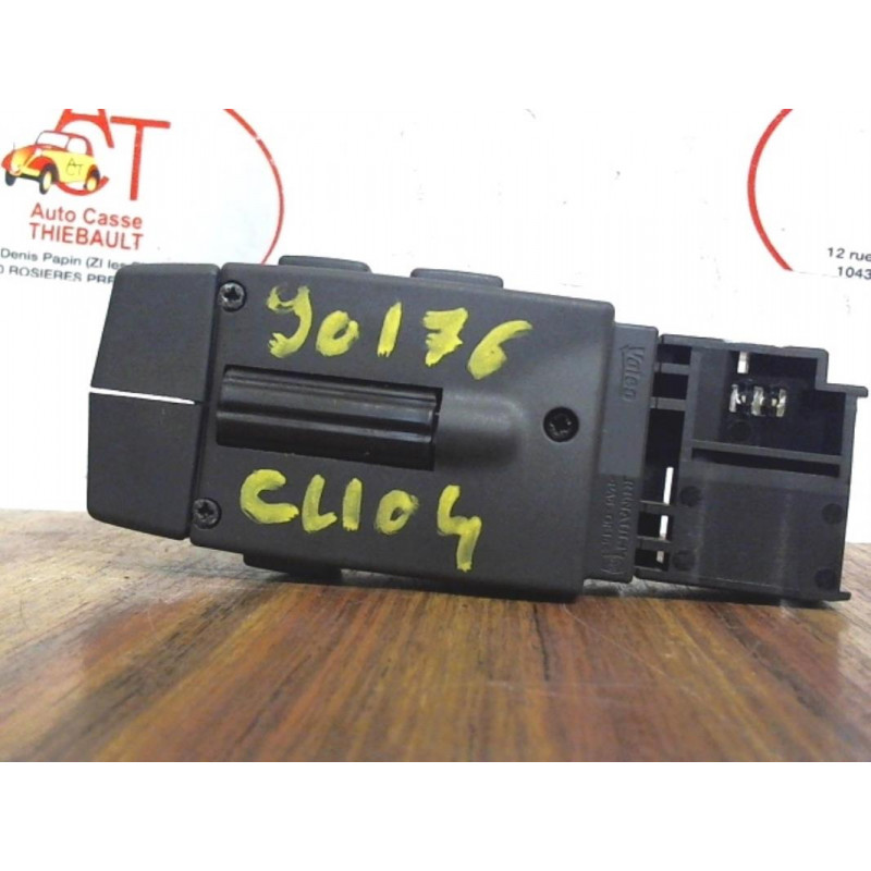 Commande autoradio RENAULT  d’occasion