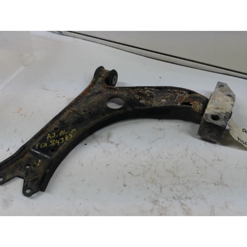 Triangle avant gauche AUDI A3 1.9 TDI d’occasion