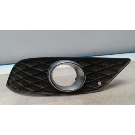 Enjoliveur anti brouillard MERCEDES CLASSE B 245 PHASE 2 d’occasion