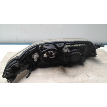 Optique avant principal gauche (feux)(phare) RENAULT LAGUNA 2 PHASE 1 d’occasion