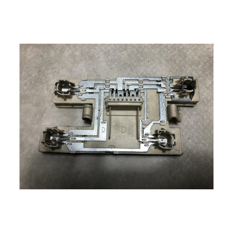 Platine feu arriere droit RENAULT CLIO 1 PHASE 1 d’occasion