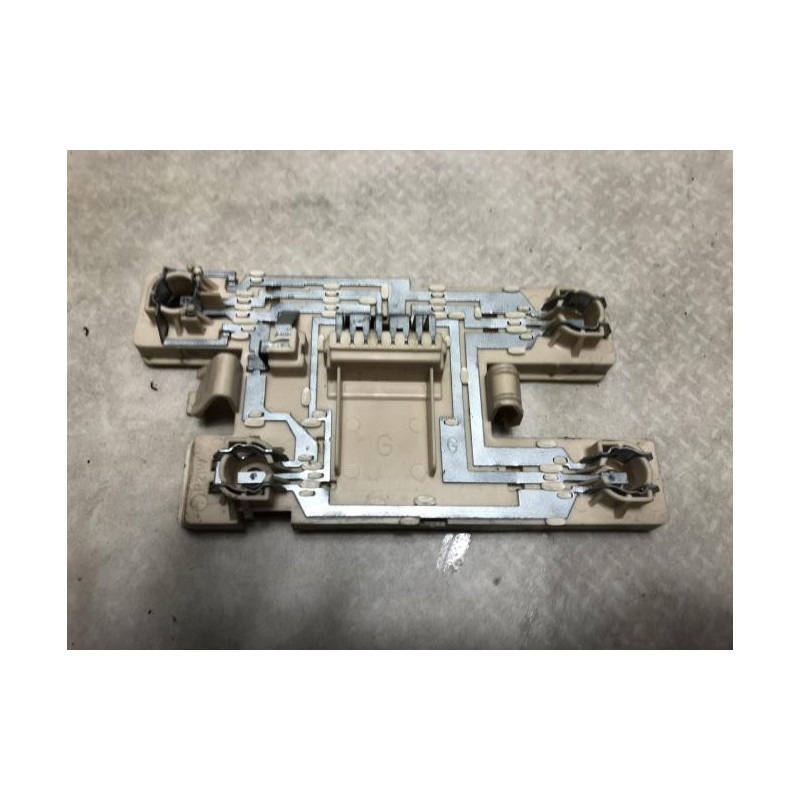 Platine feu arriere gauche RENAULT CLIO 1 PHASE 1 d’occasion