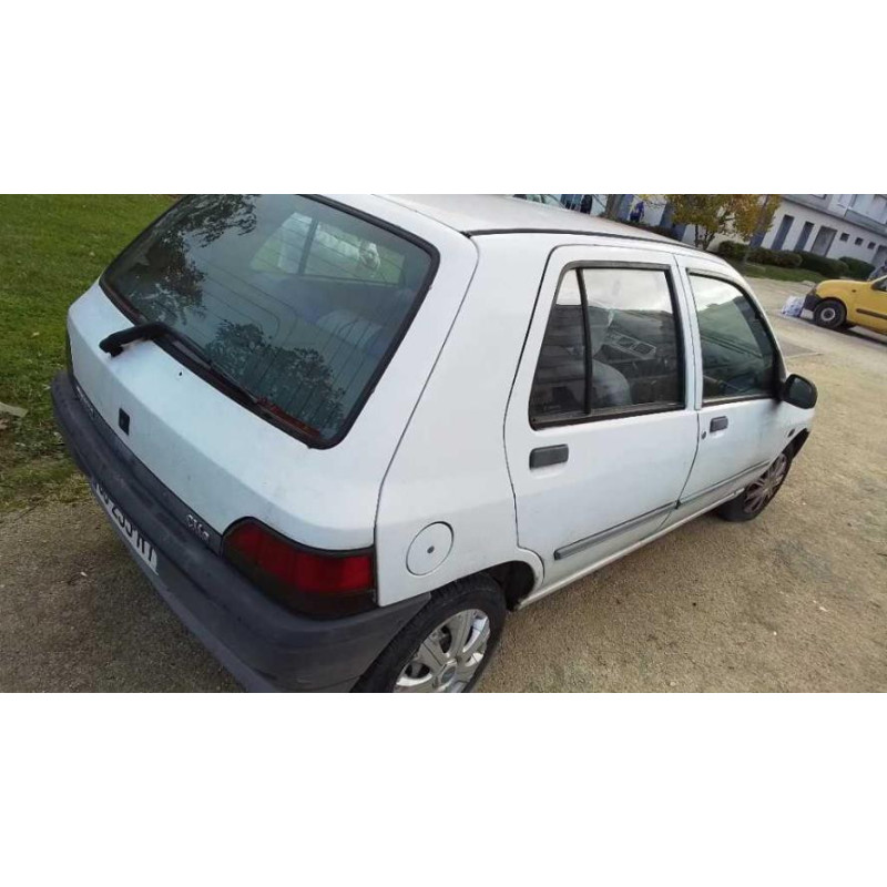 Platine feu arriere gauche RENAULT CLIO 1 PHASE 1 d’occasion