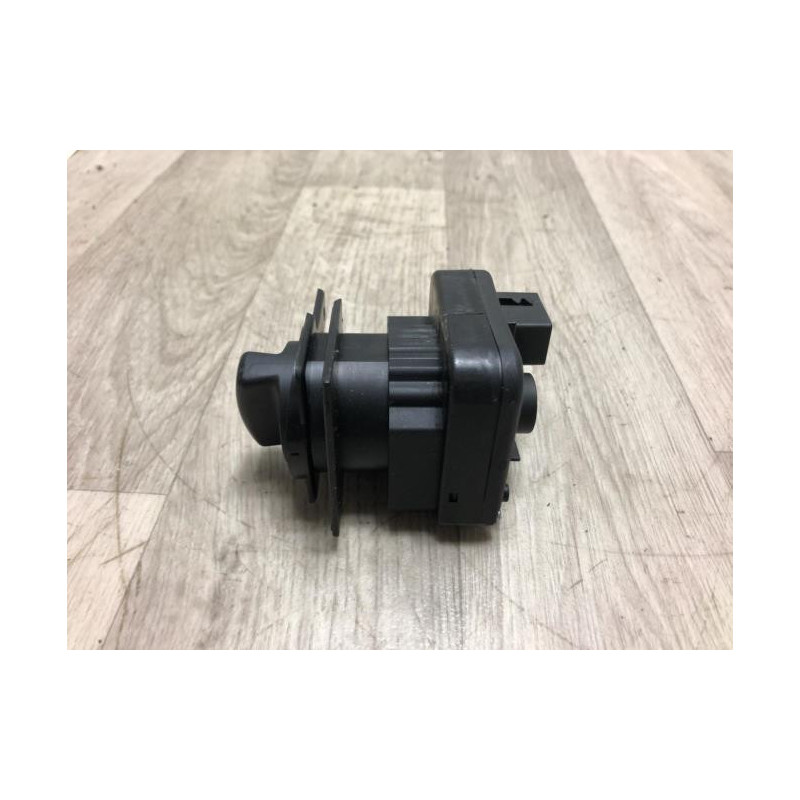 Commande de phare MERCEDES CLASSE B 245 PHASE 2 d’occasion