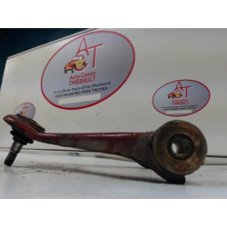 Triangle superieur avant gauche IVECO D35 d’occasion