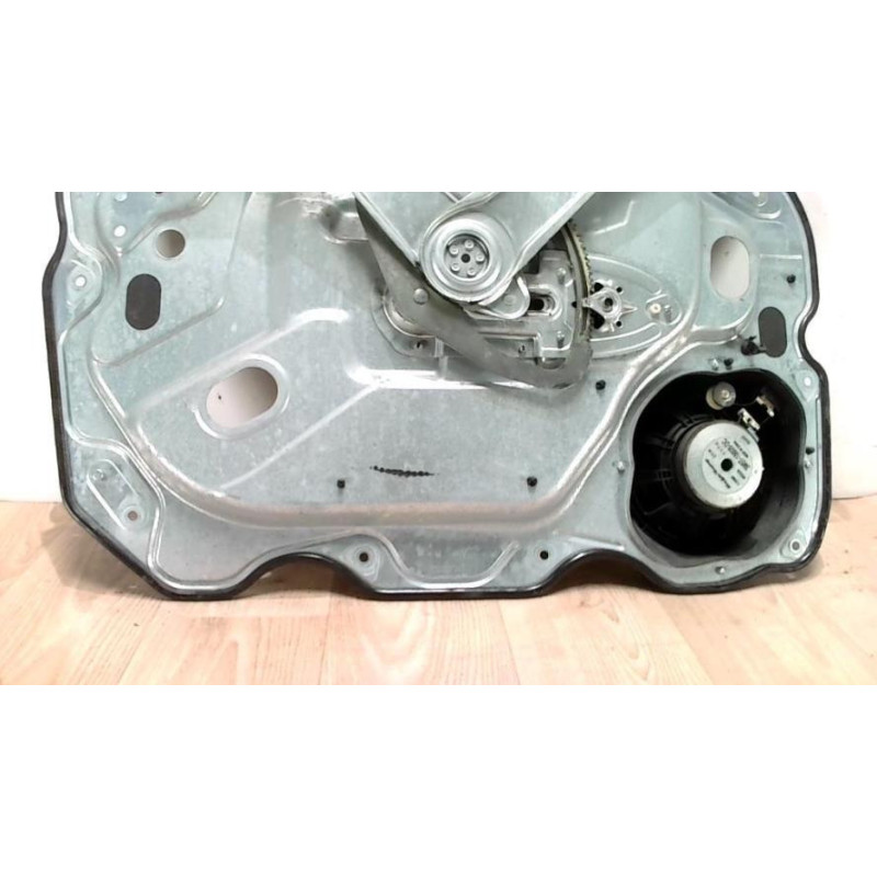 Leve vitre electrique avant droit FORD C-MAX 1 PHASE 1 d’occasion
