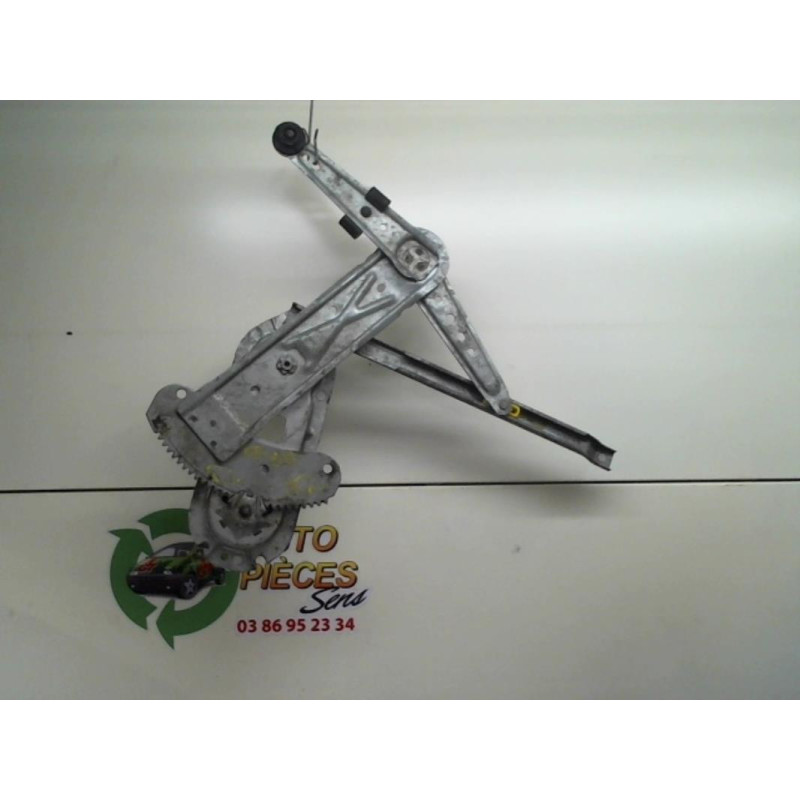 Leve vitre mecanique arriere droit CITROEN ZX PHASE 2 BREAK d’occasion