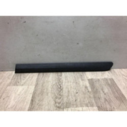 Baguette de porte arriere gauche  VOLKSWAGEN FOX d’occasion