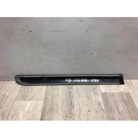 Baguette de porte arriere gauche  VOLKSWAGEN FOX d’occasion