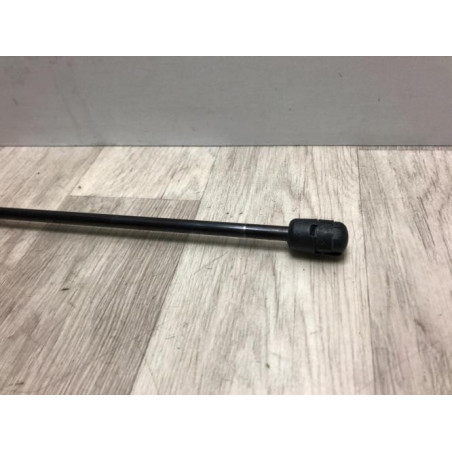 Verin de coffre gauche MERCEDES CLASSE B 245 PHASE 2 d’occasion