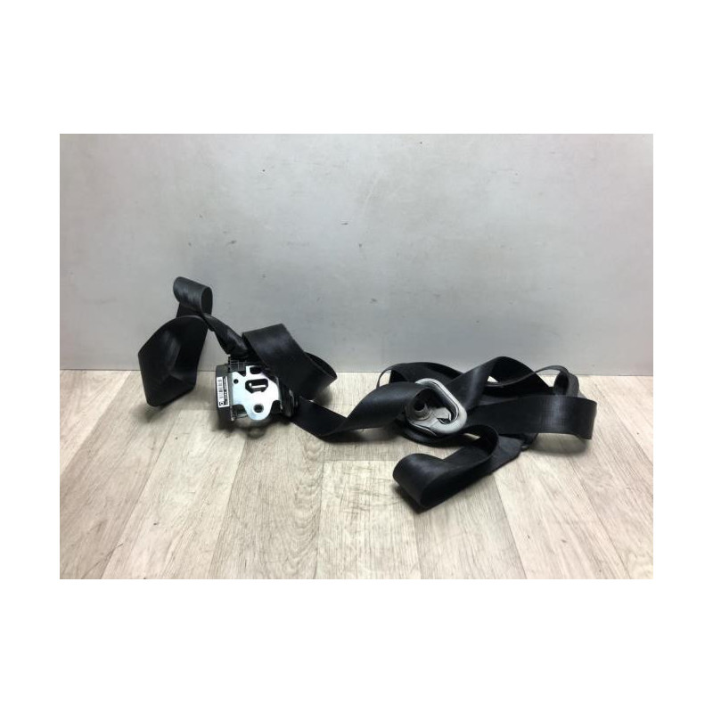 Ceinture avant droit VOLKSWAGEN FOX d’occasion