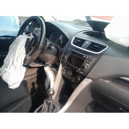 Autoradio d'origine SUZUKI SWIFT 4 d’occasion