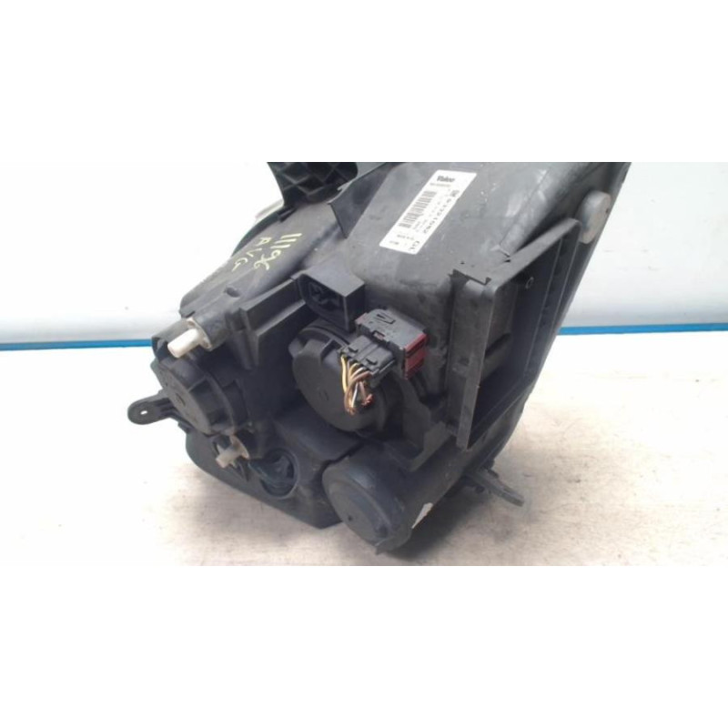 Optique avant principal gauche (feux)(phare) OPEL MERIVA A PHASE 1 d’occasion