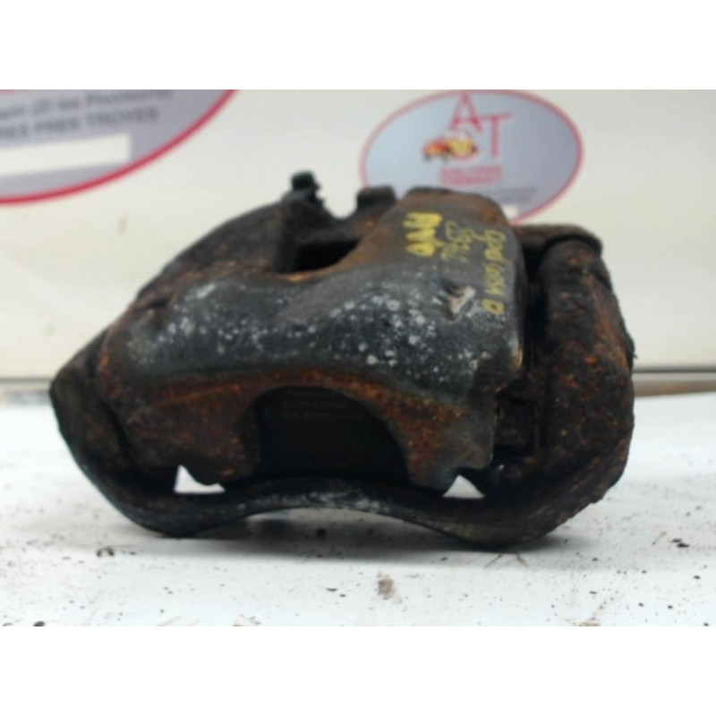 Etrier avant droit (freinage) OPEL CORSA (D) PHASE 1 d’occasion