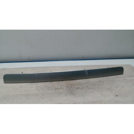 Baguette de coffre FORD C-MAX 1 PHASE 1 d’occasion