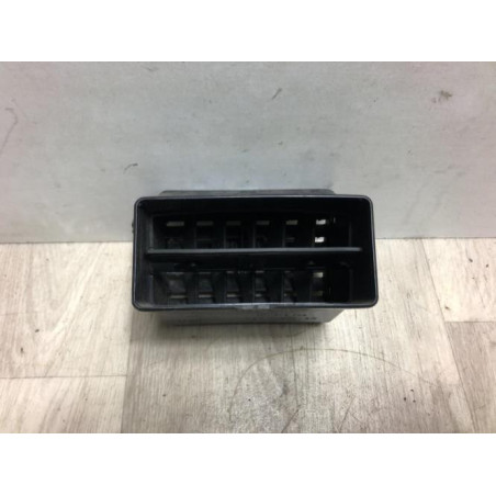 Aerateur tableau de bord avant gauche VOLKSWAGEN FOX d’occasion