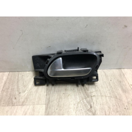 Poignee interieur avant gauche PEUGEOT 208 1 PHASE 1 d’occasion