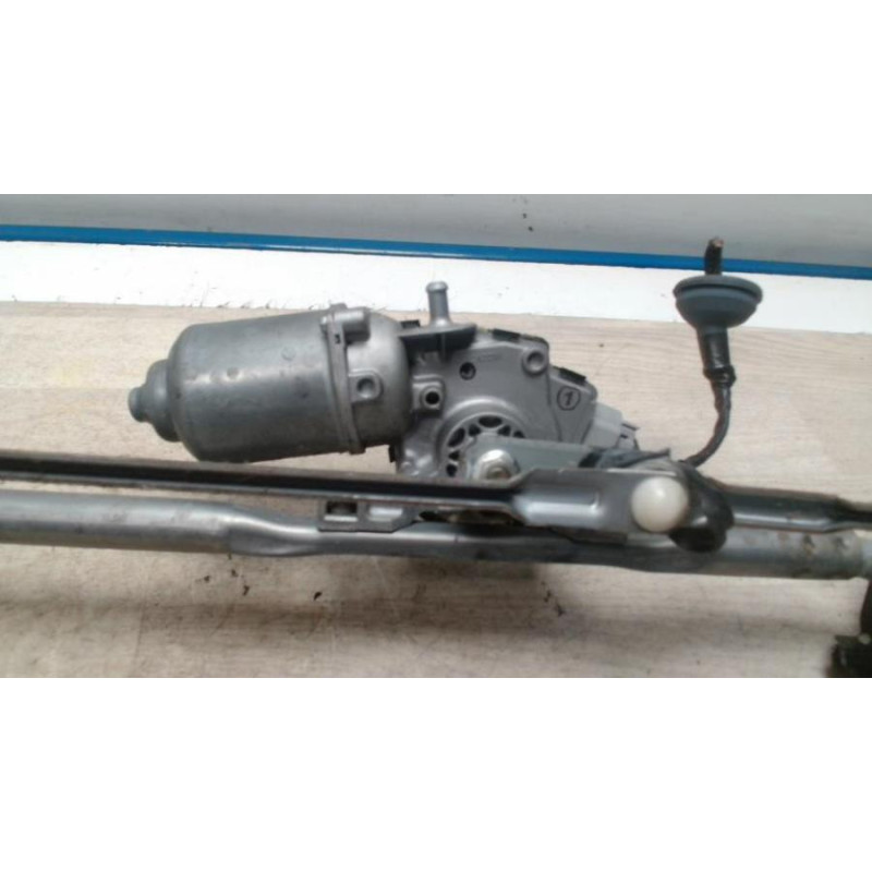 Moteur essuie glace avant SUZUKI SWIFT 4 d’occasion