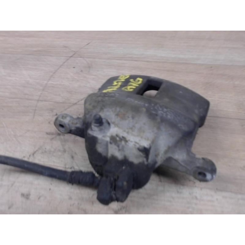 Etrier avant gauche (freinage) NISSAN  d’occasion