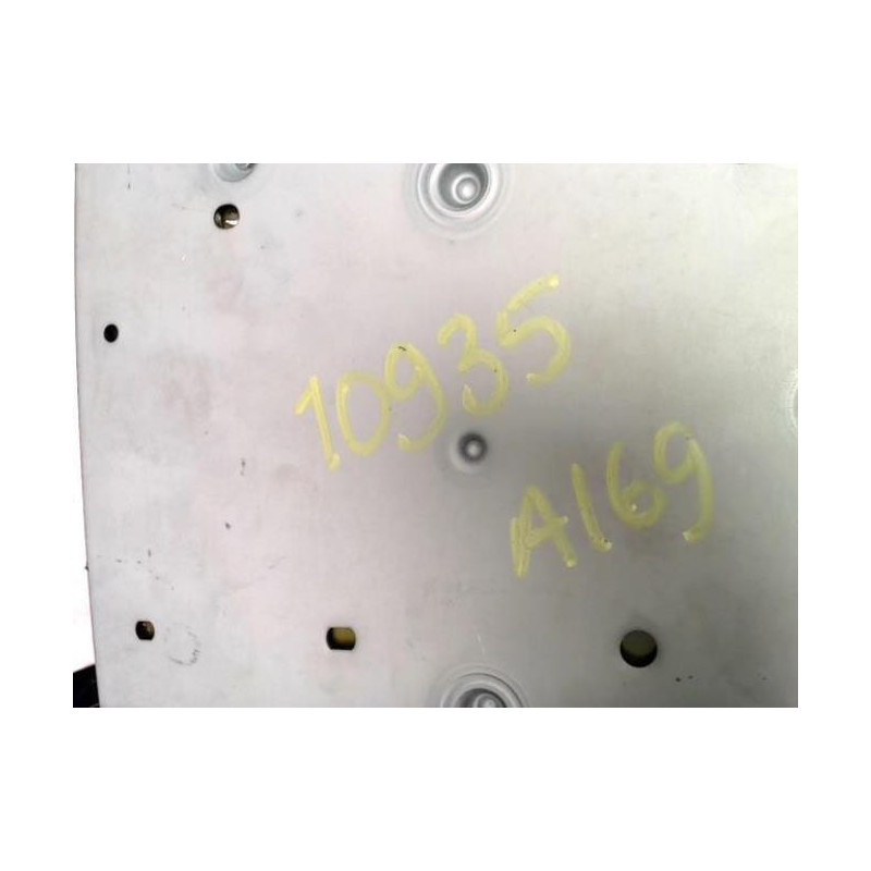 Autoradio d'origine MERCEDES CLASSE A 169 PHASE 1 d’occasion