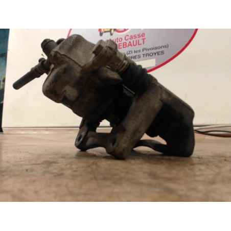 Etrier avant gauche (freinage) NISSAN  d’occasion