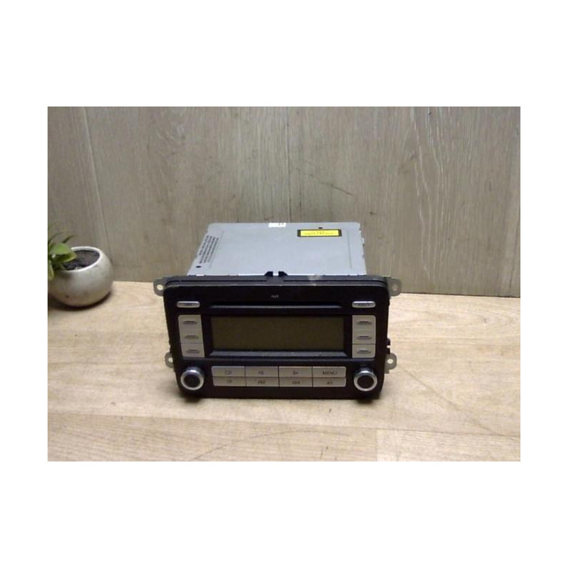 Autoradio d'origine VOLKSWAGEN GOLF 5 d’occasion