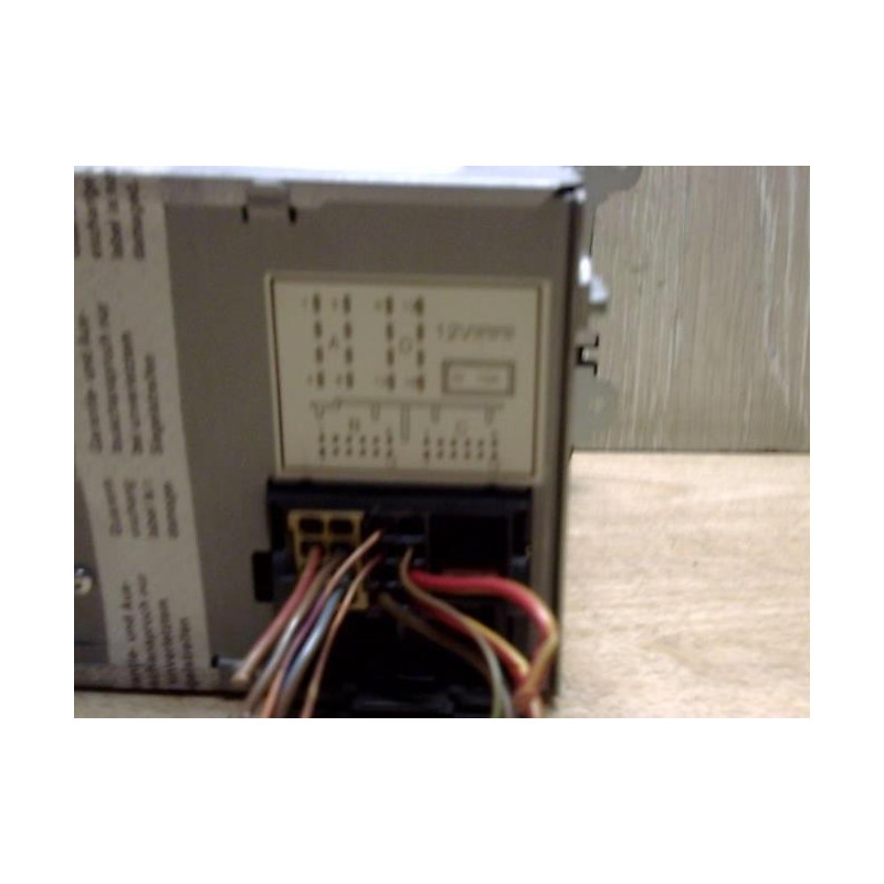 Autoradio d'origine VOLKSWAGEN GOLF 5 d’occasion