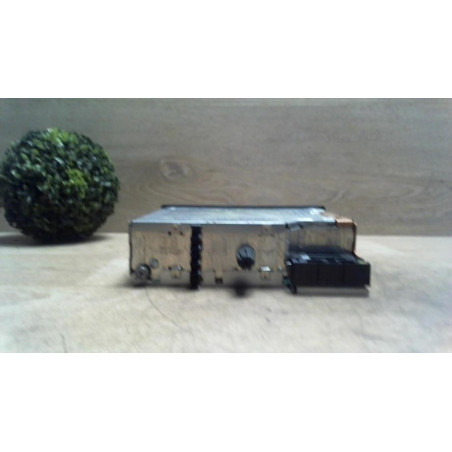 Autoradio d'origine OPEL TIGRA 1 COUPE d’occasion