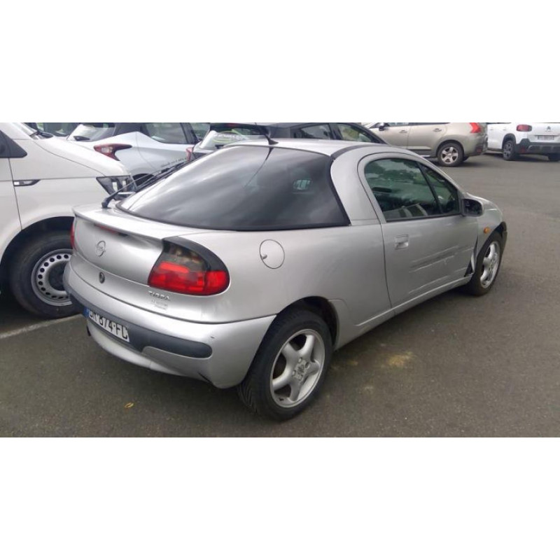 Autoradio d'origine OPEL TIGRA 1 COUPE d’occasion