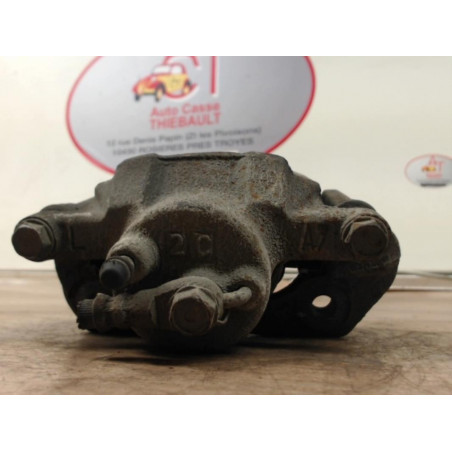 Etrier avant gauche (freinage) TOYOTA YARIS D4D d’occasion