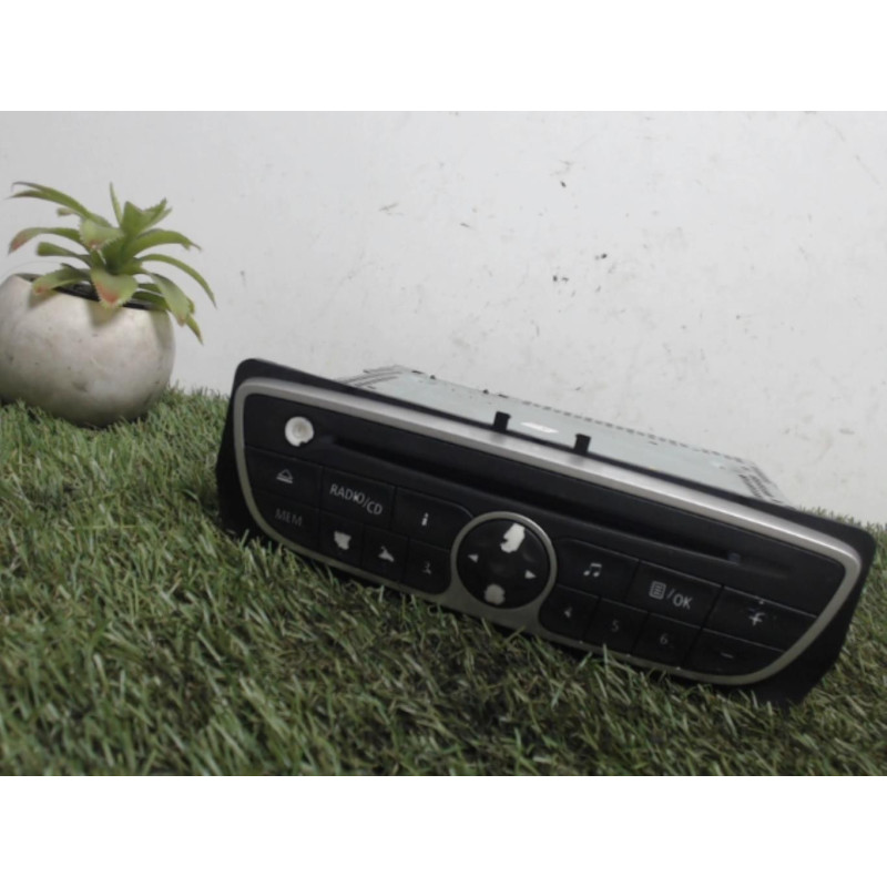 Autoradio d'origine RENAULT GRAND SCENIC 3 PHASE 1 d’occasion
