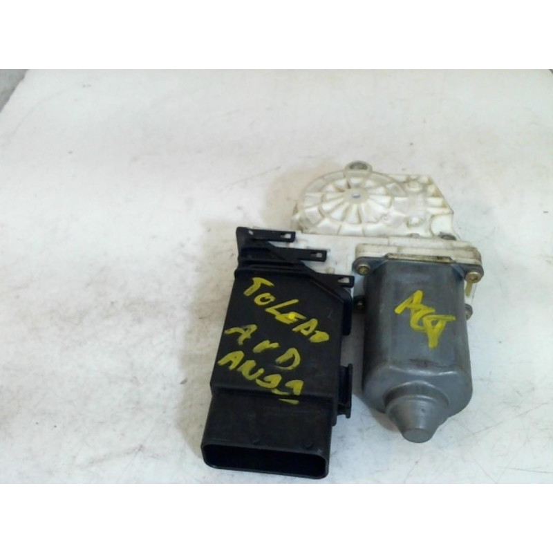 Moteur leve vitre avant droit SEAT TOLEDO 1 PHASE 2 d’occasion