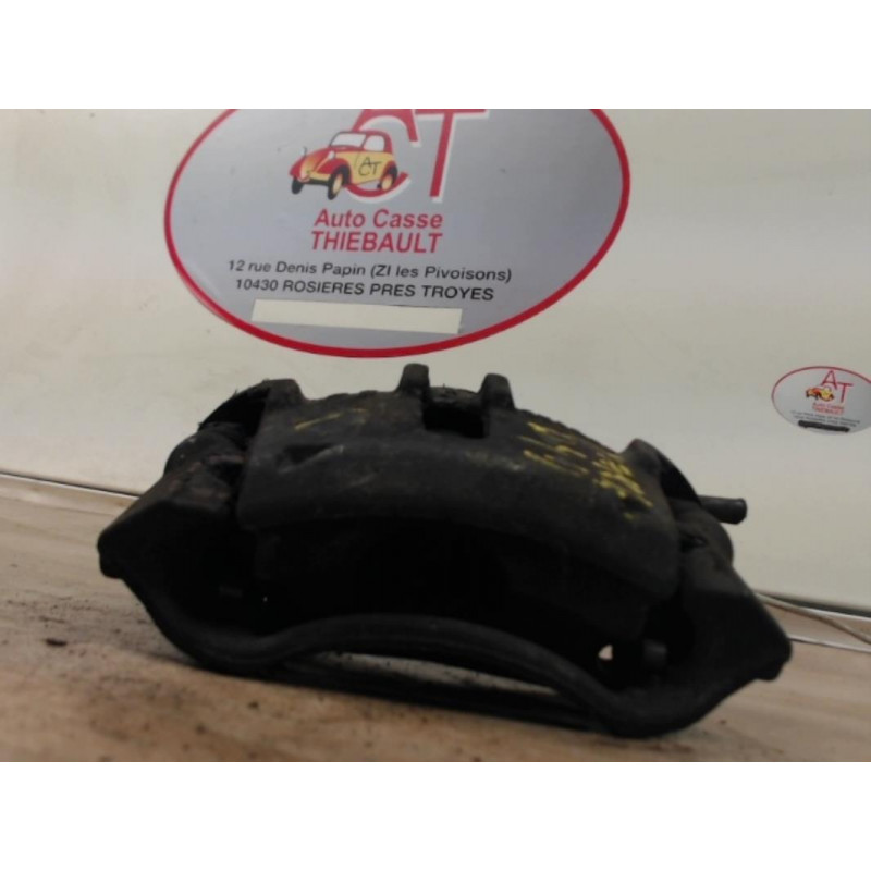 Etrier avant gauche (freinage) TOYOTA YARIS I PHASE 1 d’occasion