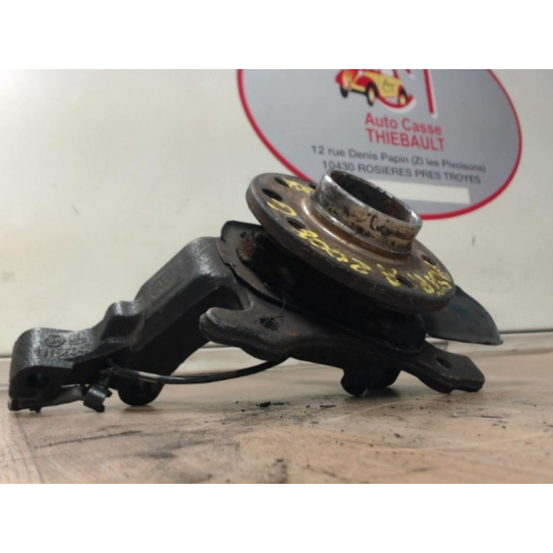 Fusee avant gauche OPEL ASTRA (H) d’occasion