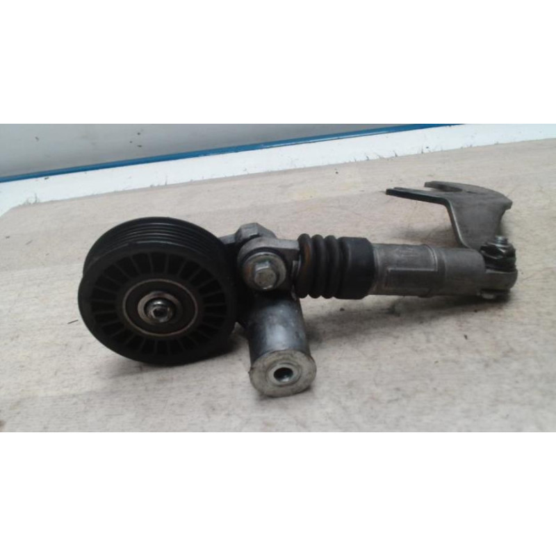 Galet tendeur AUDI A4 2 AVANT PHASE 1 BREAK d’occasion