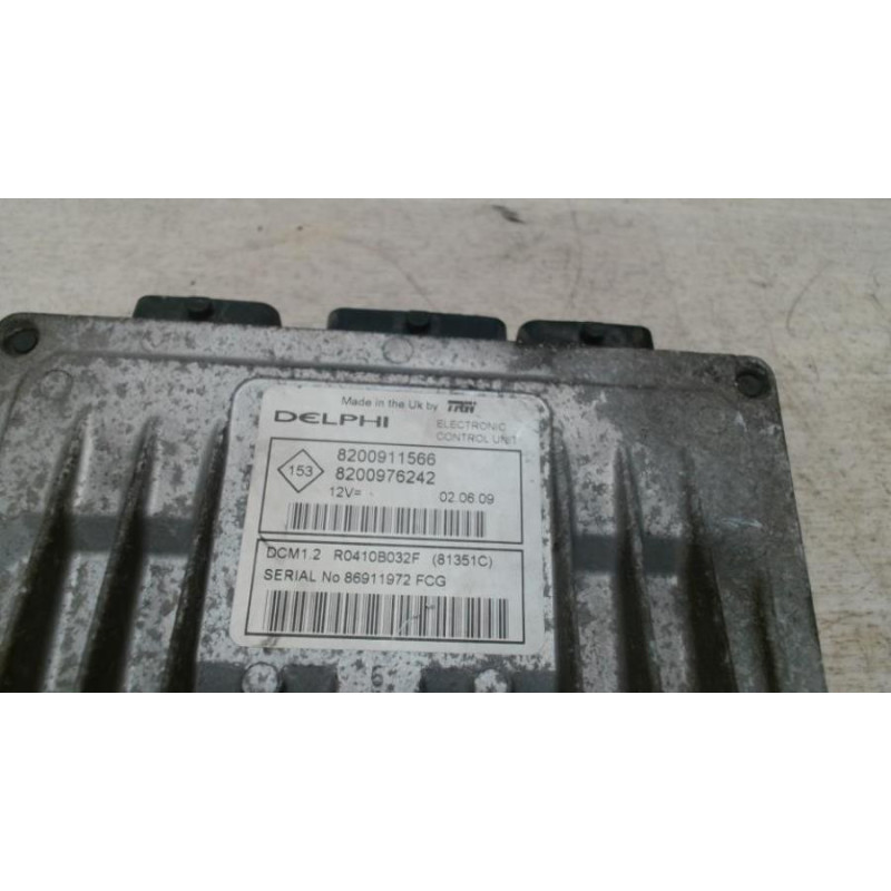 Calculateur moteur RENAULT TWINGO 2 PHASE 1 d’occasion