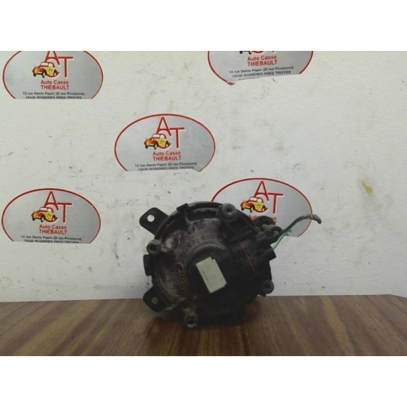 Anti brouillard droit (feux) FORD MONDEO I PHASE 1 d’occasion