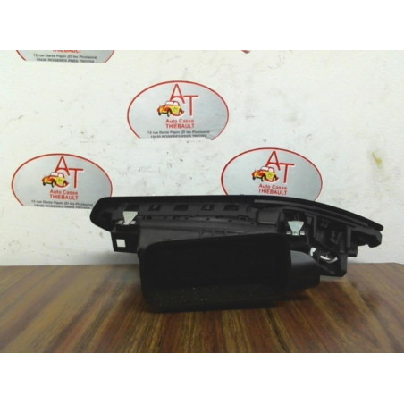 Aerateur tableau de bord PEUGEOT 208 d’occasion