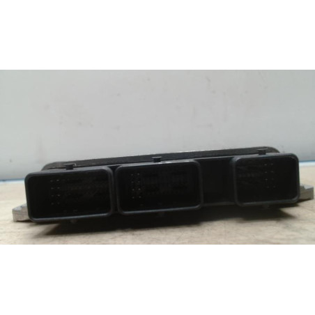 Calculateur moteur RENAULT CLIO 3 PHASE 1 d’occasion