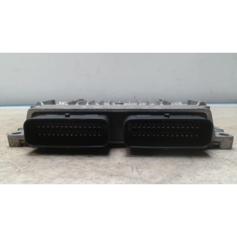 Calculateur moteur PEUGEOT 307 PHASE 1 d’occasion