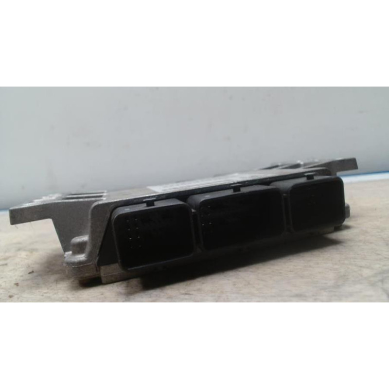 Calculateur moteur PEUGEOT 307 PHASE 1 d’occasion