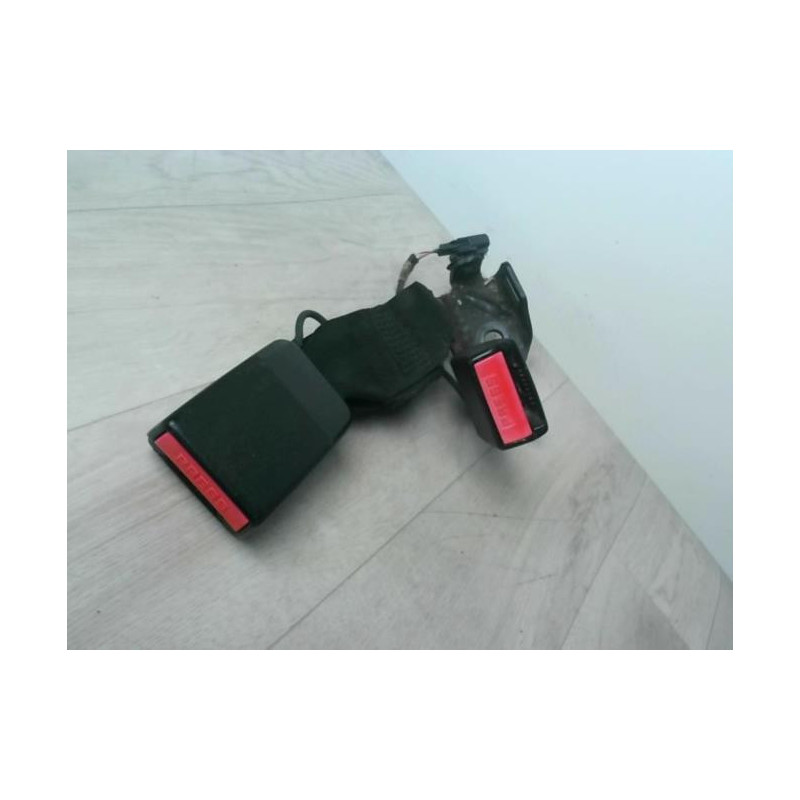 Attache ceinture arriere centrale RENAULT LAGUNA 3 PHASE 1 d’occasion