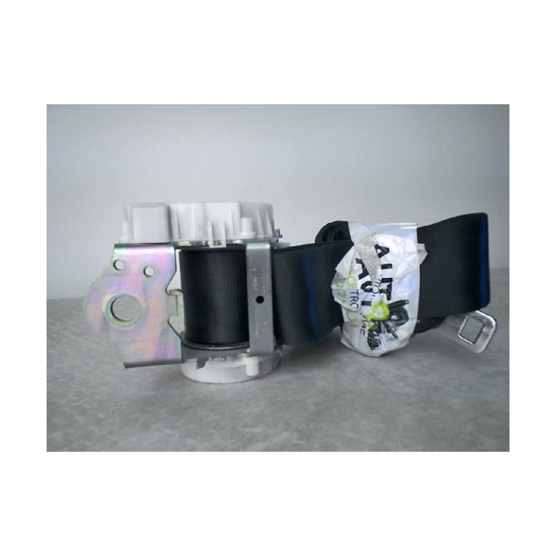 Ceinture arriere gauche FORD FIESTA 6 PHASE 1 d’occasion